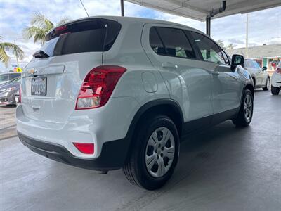 2017 Chevrolet Trax LS   - Photo 9 - Orange, CA 92868