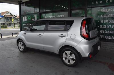 2014 Kia Soul   - Photo 5 - Orange, CA 92868