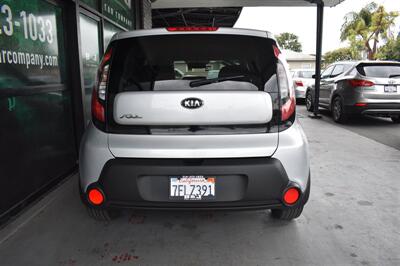 2014 Kia Soul   - Photo 14 - Orange, CA 92868