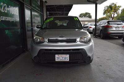 2014 Kia Soul   - Photo 13 - Orange, CA 92868