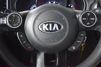 2014 Kia Soul   - Photo 27 - Orange, CA 92868