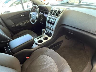 2012 GMC Acadia SL   - Photo 26 - Orange, CA 92868
