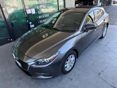 2018 Mazda Mazda3 Sport - Photo 2 - Orange, CA 92868