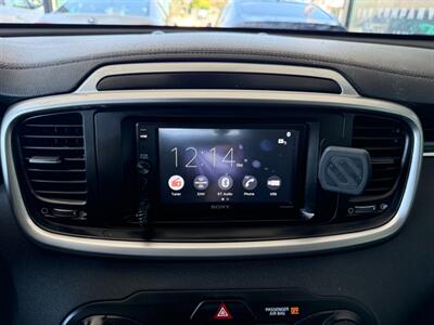 2017 Kia Sorento LX - Photo 28 - Orange, CA 92868