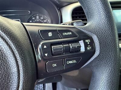 2017 Kia Sorento LX - Photo 20 - Orange, CA 92868