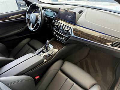 2018 BMW 5 Series 530i   - Photo 26 - Orange, CA 92868
