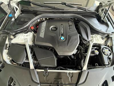 2018 BMW 5 Series 530i   - Photo 36 - Orange, CA 92868