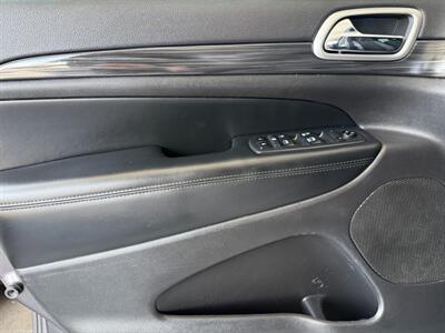 2019 Jeep Grand Cherokee Laredo E   - Photo 22 - Orange, CA 92868