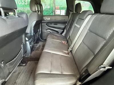 2019 Jeep Grand Cherokee Laredo E   - Photo 24 - Orange, CA 92868