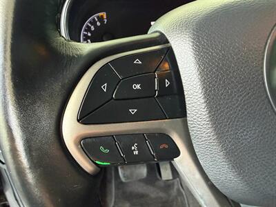 2019 Jeep Grand Cherokee Laredo E   - Photo 19 - Orange, CA 92868