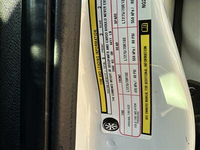 2022 RAM 3500 Big Horn   - Photo 17 - Norco, CA 92860