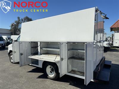 2022 Ford E-350 SD - Photo 7 - Norco, CA 92860