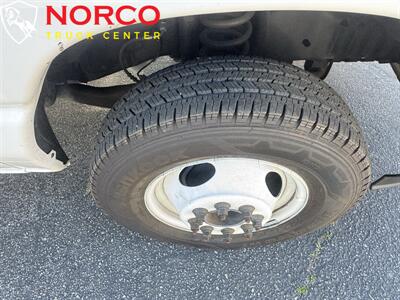2022 Ford E-350 SD - Photo 15 - Norco, CA 92860