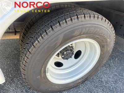 2022 Ford E-350 SD - Photo 14 - Norco, CA 92860