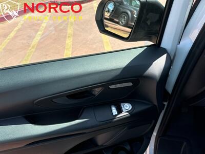 2022 Mercedes-Benz Metris Extended Cargo   - Photo 17 - Norco, CA 92860