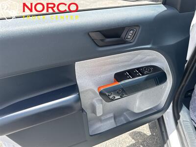 2022 Ford Maverick XLT - Photo 12 - Norco, CA 92860