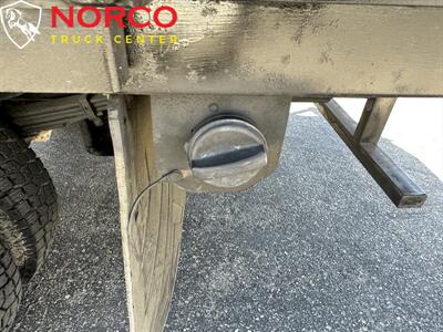 2017 Chevrolet Silverado 3500HD CC Work Truck,12' Stake Bed w/ Liftgate - Photo 9 - Norco, CA 92860