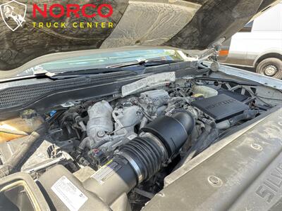 2017 Chevrolet Silverado 3500HD CC Work Truck,12' Stake Bed w/ Liftgate - Photo 20 - Norco, CA 92860
