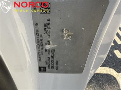 2017 Chevrolet Silverado 3500HD CC Work Truck,12' Stake Bed w/ Liftgate - Photo 18 - Norco, CA 92860