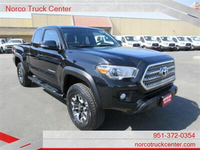 2017 Toyota Tacoma SR5 V6  Extended Cab 4X4 - Photo 8 - Norco, CA 92860