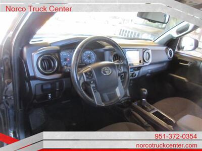 2017 Toyota Tacoma SR5 V6  Extended Cab 4X4 - Photo 14 - Norco, CA 92860