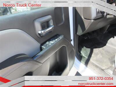 2017 Chevrolet Silverado 3500 Work Truck  crew cab Utility body - Photo 15 - Norco, CA 92860