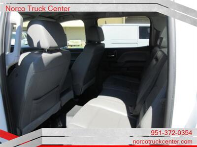 2017 Chevrolet Silverado 3500 Work Truck  crew cab Utility body - Photo 14 - Norco, CA 92860