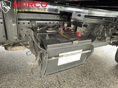 2017 Isuzu NPR Regular Cab 12' - Photo 26 - Norco, CA 92860