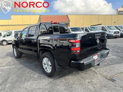 2022 Nissan Frontier SV Crew Cab Short Bed   - Photo 8 - Norco, CA 92860