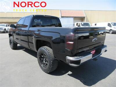 2017 Chevrolet Silverado 1500 LT  Extended Cab Short Bed 4X4 - Photo 6 - Norco, CA 92860