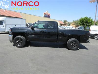 2017 Chevrolet Silverado 1500 LT  Extended Cab Short Bed 4X4 - Photo 5 - Norco, CA 92860