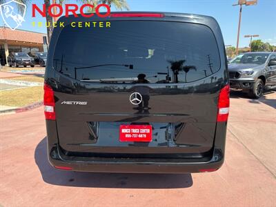 2018 Mercedes-Benz Metris 7 Passengers   - Photo 9 - Norco, CA 92860