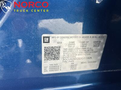 2018 Chevrolet Silverado 1500 LT Crew Cab Short Bed Lifted 4x4 - Photo 16 - Norco, CA 92860