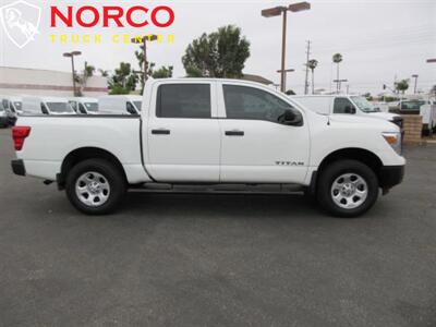 2017 Nissan Titan S  Crew Cab Short Bed - Photo 1 - Norco, CA 92860