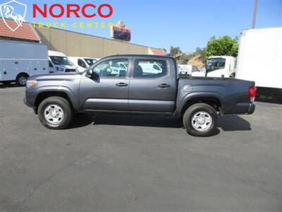 2017 Toyota Tacoma SR V6  Crew Cab 4X4 - Photo 4 - Norco, CA 92860