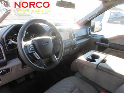 2019 Ford F-150 XL Crew Cab Short Bed 4x4  crew cab 4x4 - Photo 13 - Norco, CA 92860