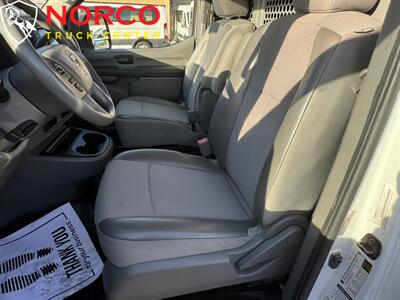 2018 Nissan NV 1500 S Low Roof Cargo   - Photo 17 - Norco, CA 92860