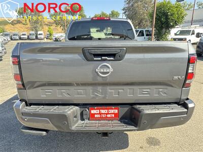 2023 Nissan Frontier SV   - Photo 3 - Norco, CA 92860