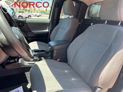 2020 Toyota Tacoma SR Extended Cab Short Bed w/ Camper Shell   - Photo 18 - Norco, CA 92860