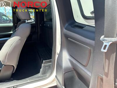 2020 Toyota Tacoma SR Extended Cab Short Bed w/ Camper Shell   - Photo 15 - Norco, CA 92860