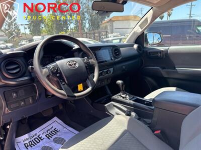 2020 Toyota Tacoma SR Extended Cab Short Bed w/ Camper Shell   - Photo 17 - Norco, CA 92860