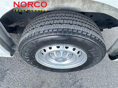 2019 Nissan NV 2500 HD S Low Roof Cargo   - Photo 15 - Norco, CA 92860