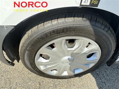 2015 Ford Transit Connect XL - Photo 16 - Norco, CA 92860