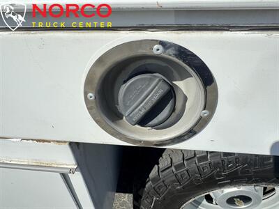 2021 Chevrolet Silverado 3500HD CC Work Truck Regular Cab '12 Contractor Bed   - Photo 16 - Norco, CA 92860