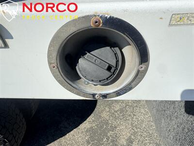 2021 Chevrolet Silverado 3500HD CC Work Truck Regular Cab '12 Contractor Bed   - Photo 17 - Norco, CA 92860