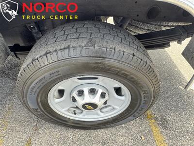2020 Chevrolet Silverado 2500HD Work Truck Crew Cab w/ Utility Bed   - Photo 12 - Norco, CA 92860