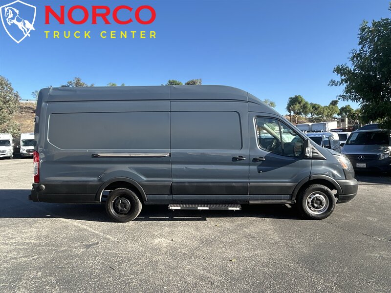 2019 Ford Transit Van