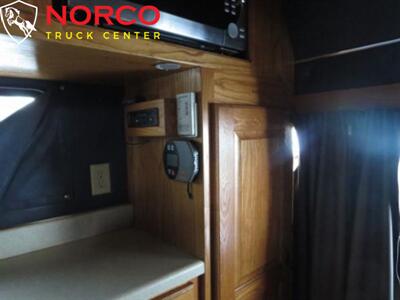 2008 HINO 338  Sleeper Box Truck - Photo 22 - Norco, CA 92860