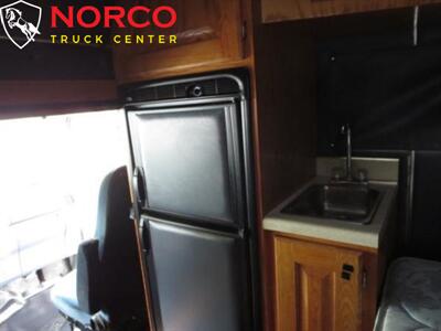 2008 HINO 338  Sleeper Box Truck - Photo 21 - Norco, CA 92860