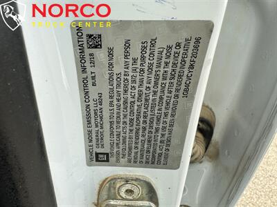 2019 Chevrolet Silverado 3500HD CC Work Truck 9' Stake Bed w/ Liftgate - Photo 22 - Norco, CA 92860